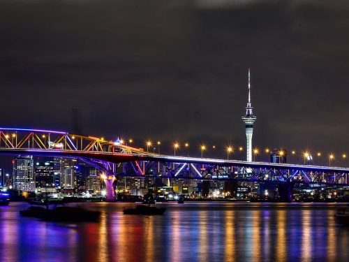 Vector Lights Auckland Harbour Bridge